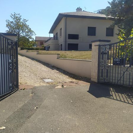 Suite Mansardee Independante, 25Min Lyon-Villefranche Chazay-d'Azergues Luaran gambar