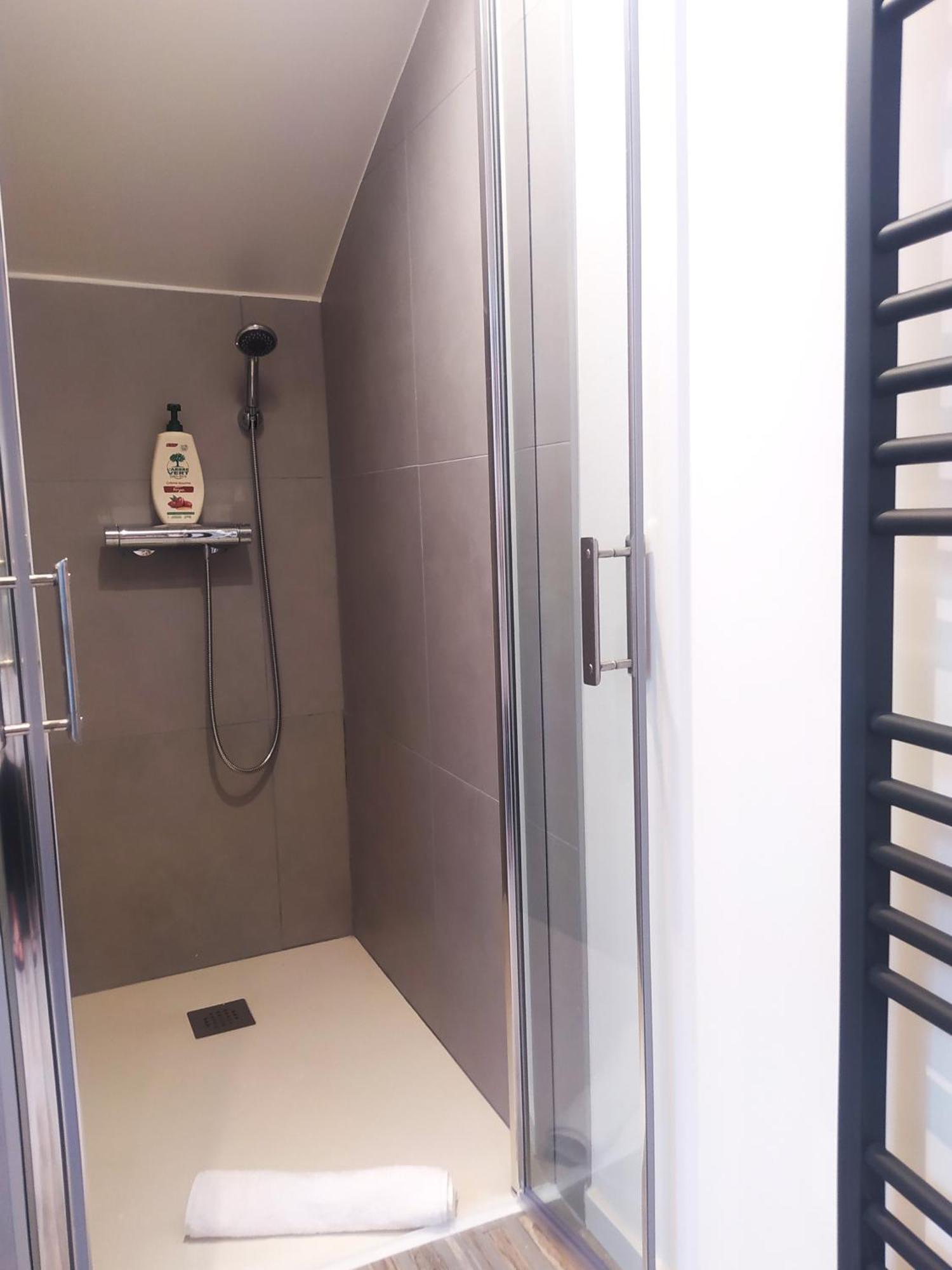 Suite Mansardee Independante, 25Min Lyon-Villefranche Chazay-d'Azergues Luaran gambar
